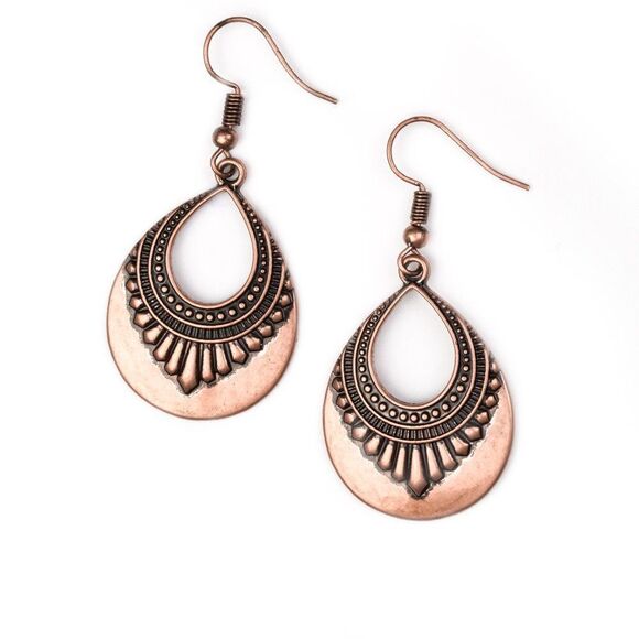 Cooper with peek-a-boo tear drop earrings - Picture 2 of 2